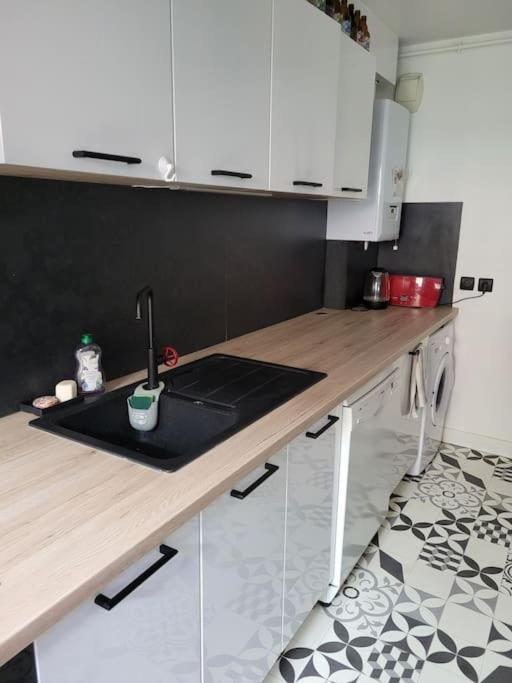 Appartement Avec Jardinet Le Petit-Quevilly Εξωτερικό φωτογραφία
